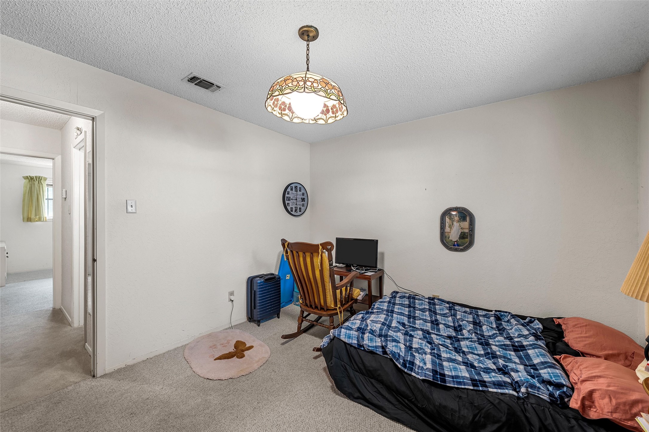 219 Opal Hewitt TX 76643