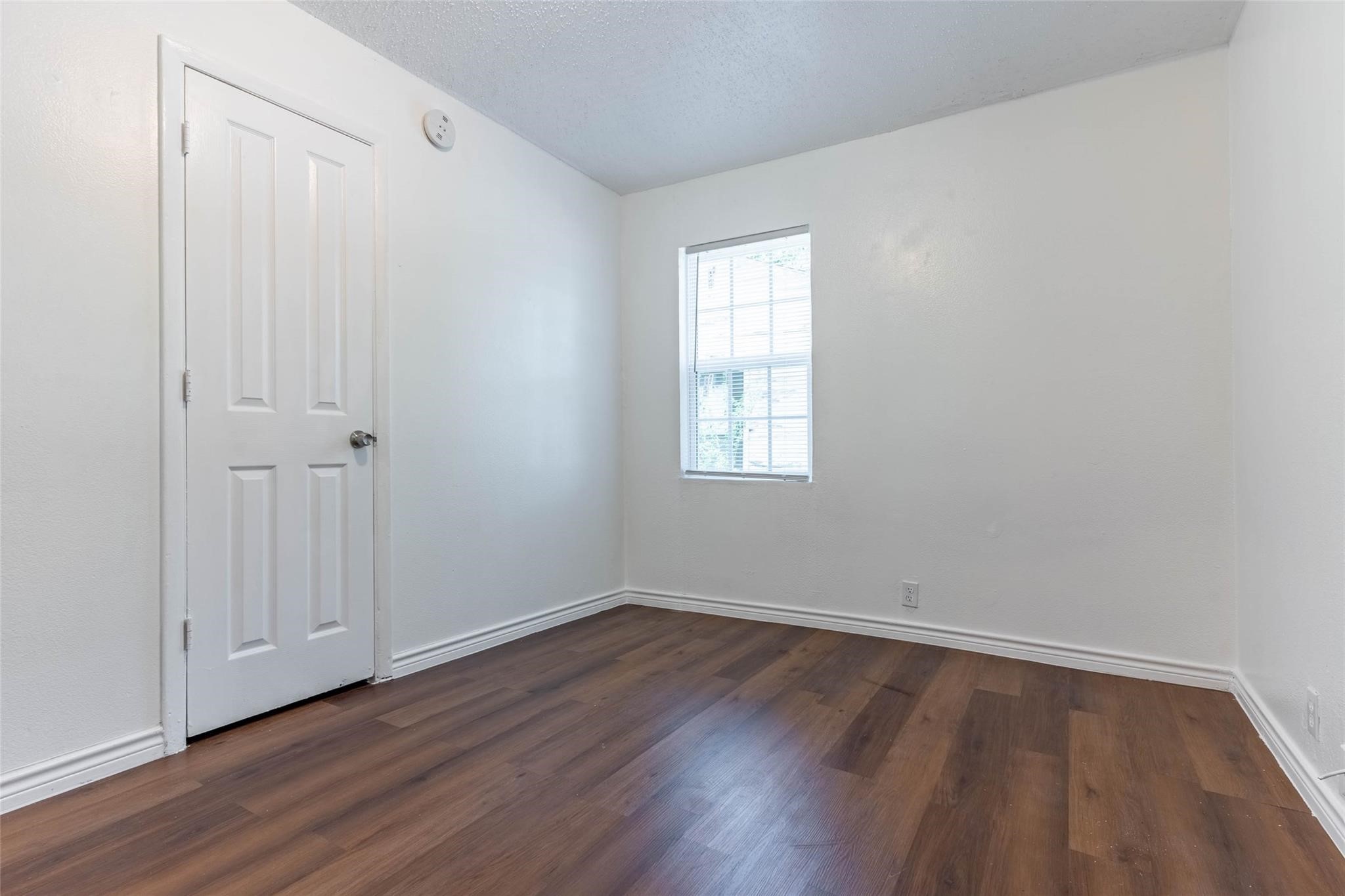 1115 S Frances Street Terrell TX 75160
