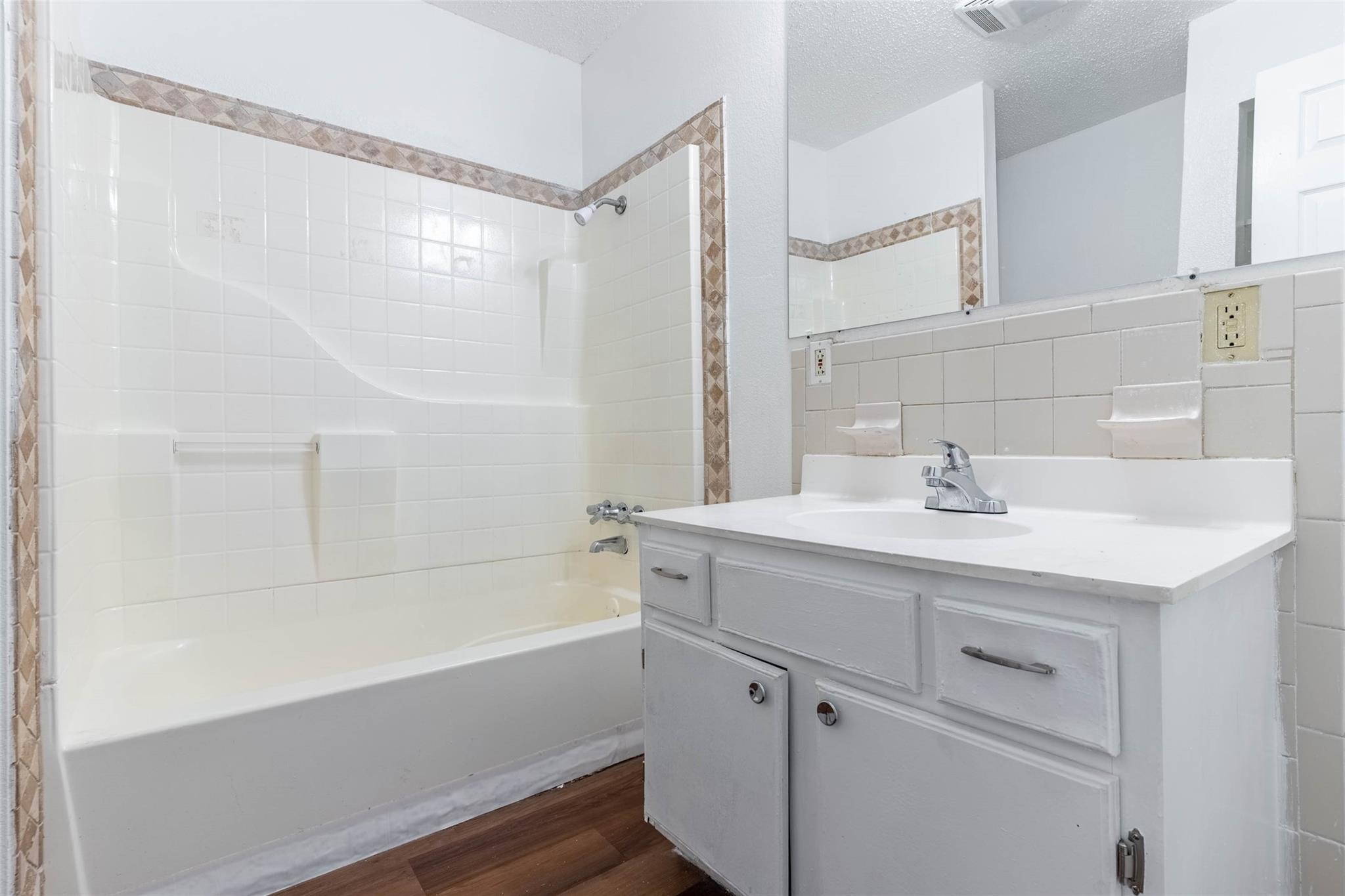 1115 S Frances Street Terrell TX 75160