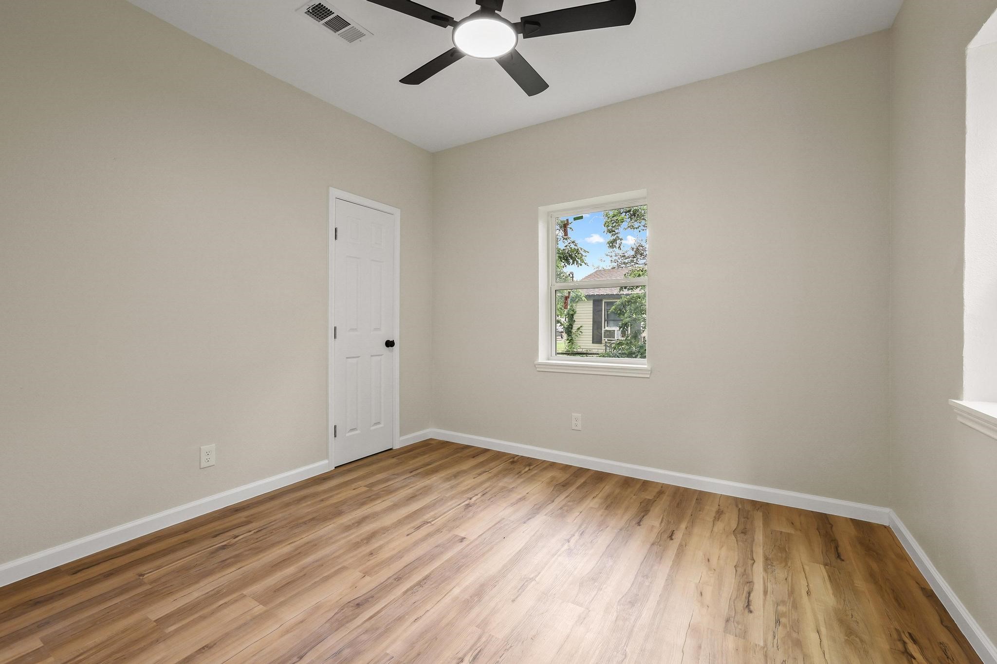 207 Pecan Street Whitesboro TX 76273