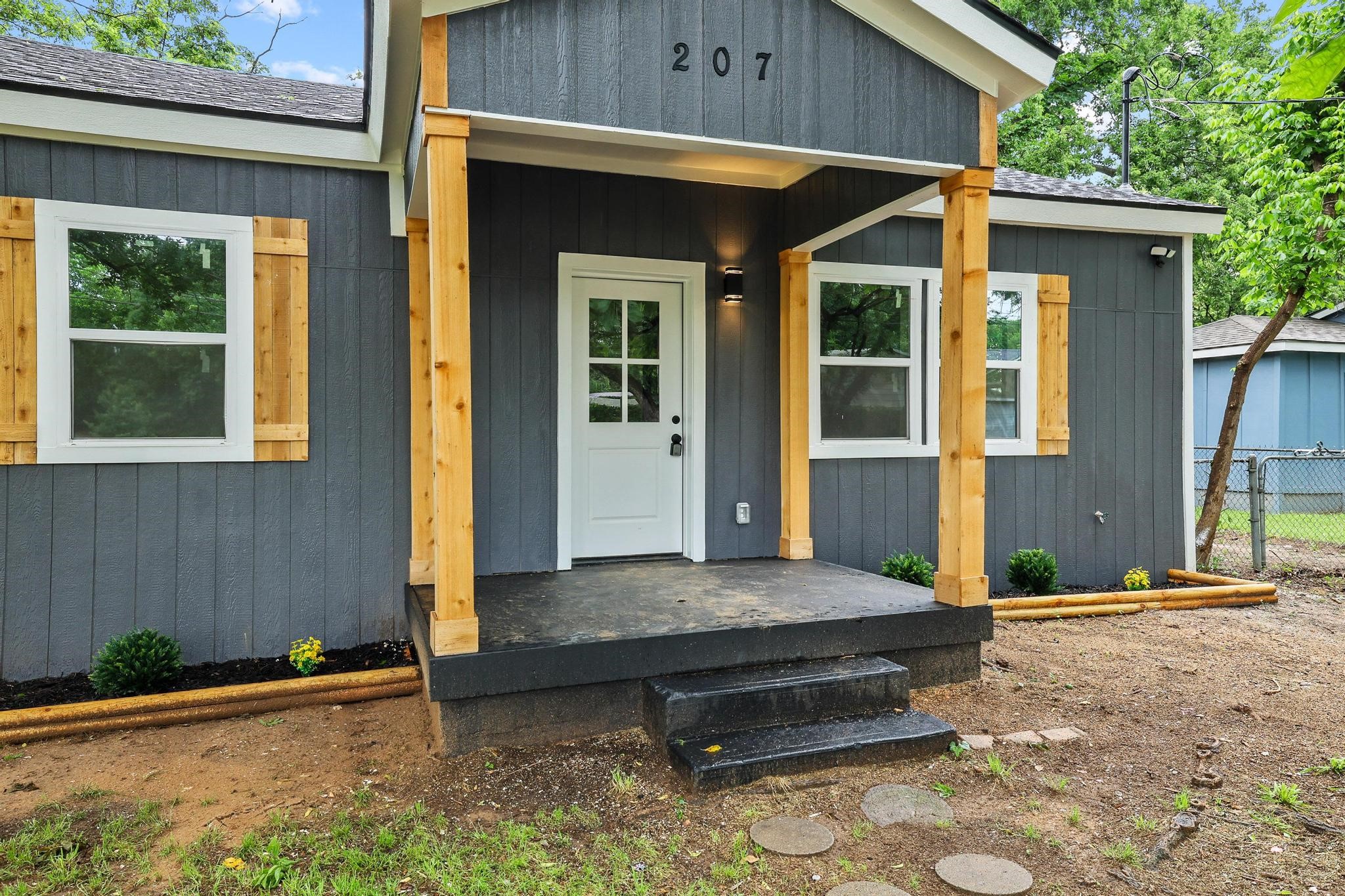 207 Pecan Street Whitesboro TX 76273