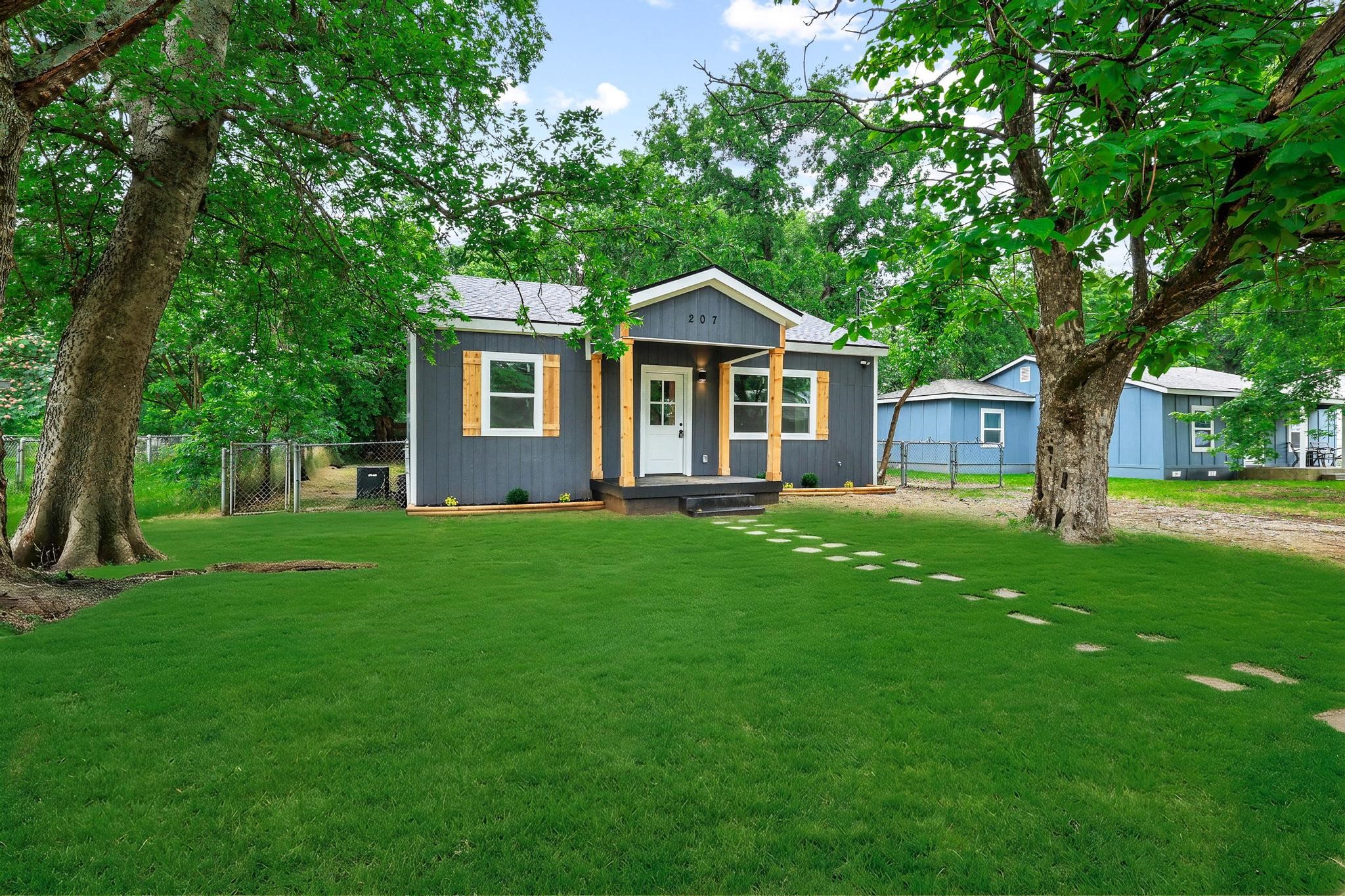 207 Pecan Street Whitesboro TX 76273