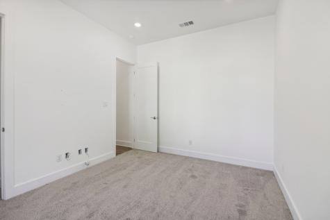 1611 Oak Street Mckinney TX 75069