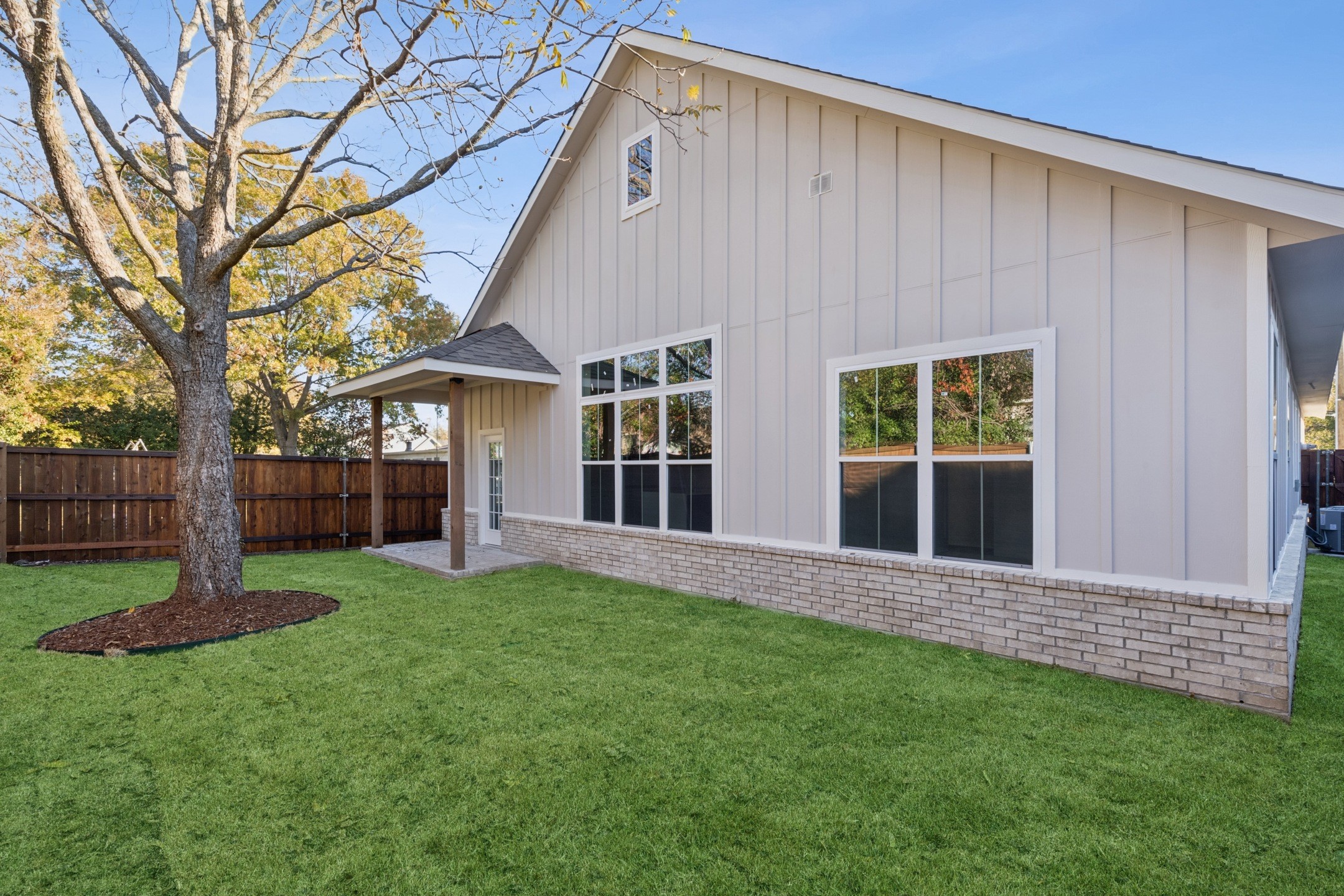 1611 Oak Street Mckinney TX 75069