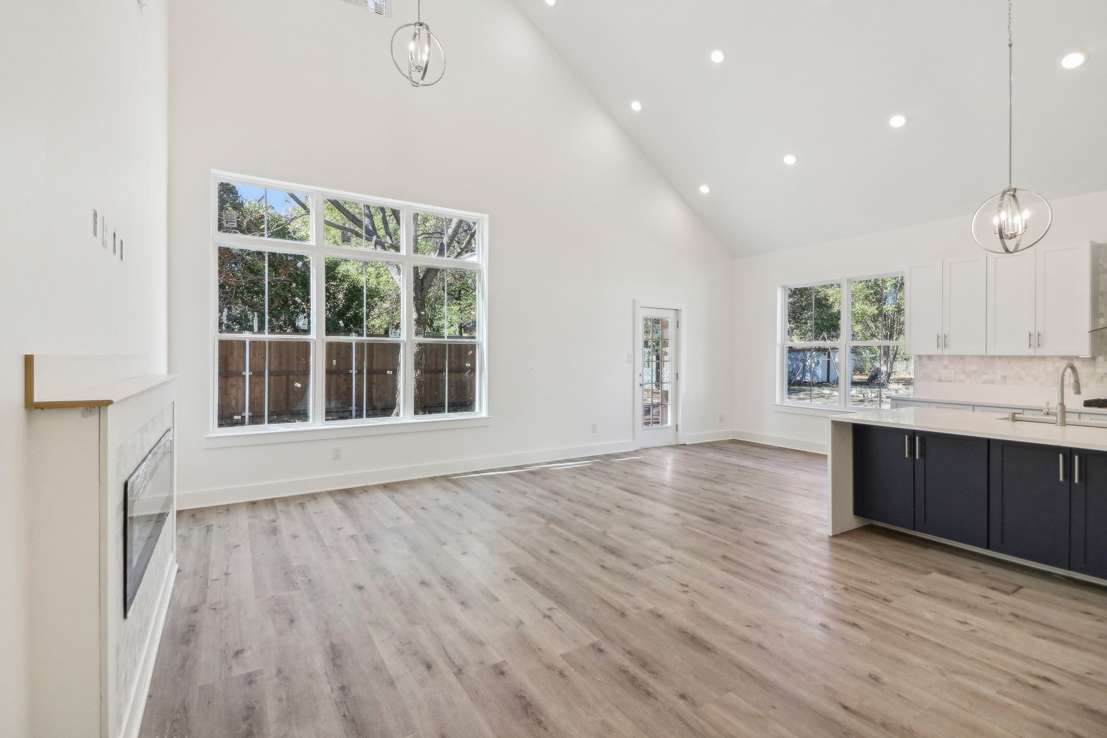 1611 Oak Street Mckinney TX 75069