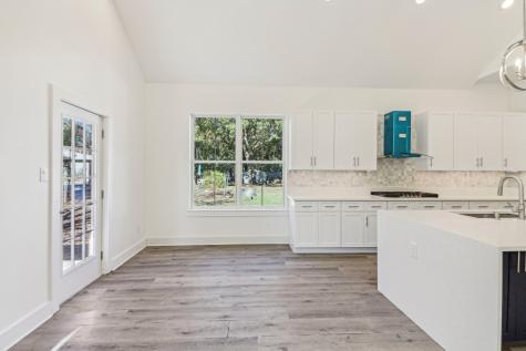1611 Oak Street Mckinney TX 75069