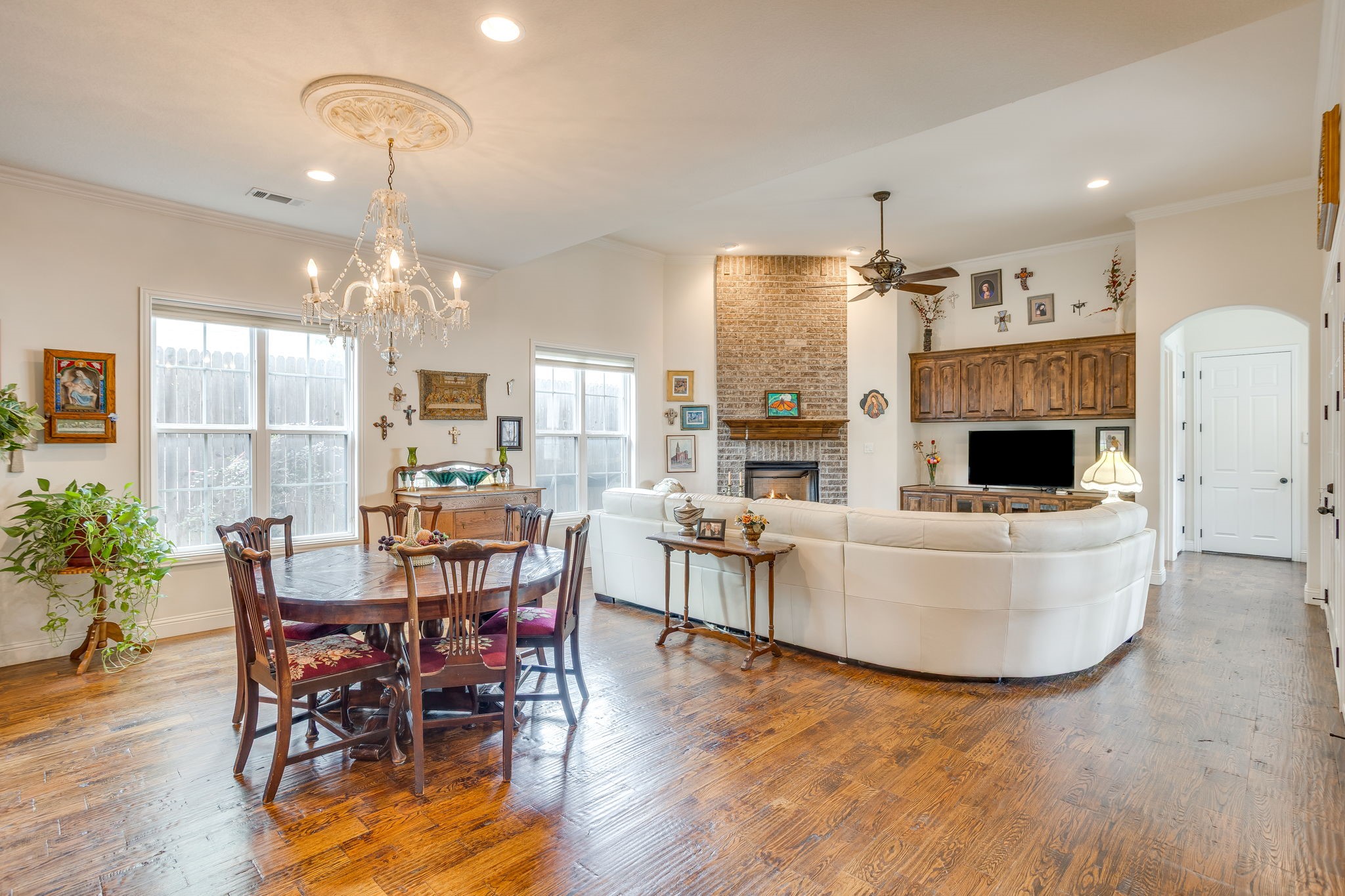 3318 W 5th Street Fort Worth TX 76107