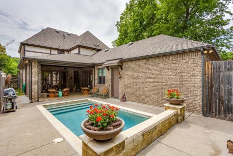 3318 W 5th Street Fort Worth TX 76107