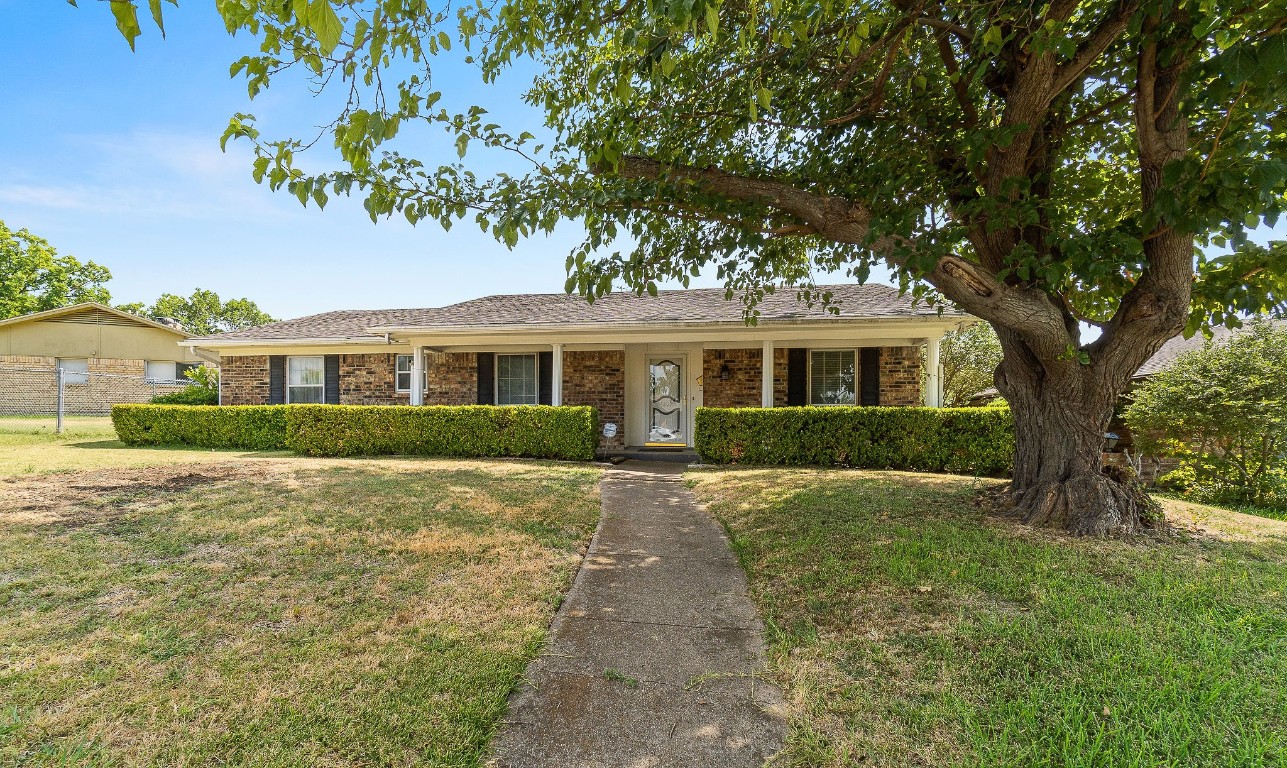 1427 Mount Vernon Drive Mesquite TX 75149