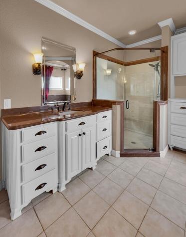 1405 Val Halla Park Robinson TX 76706