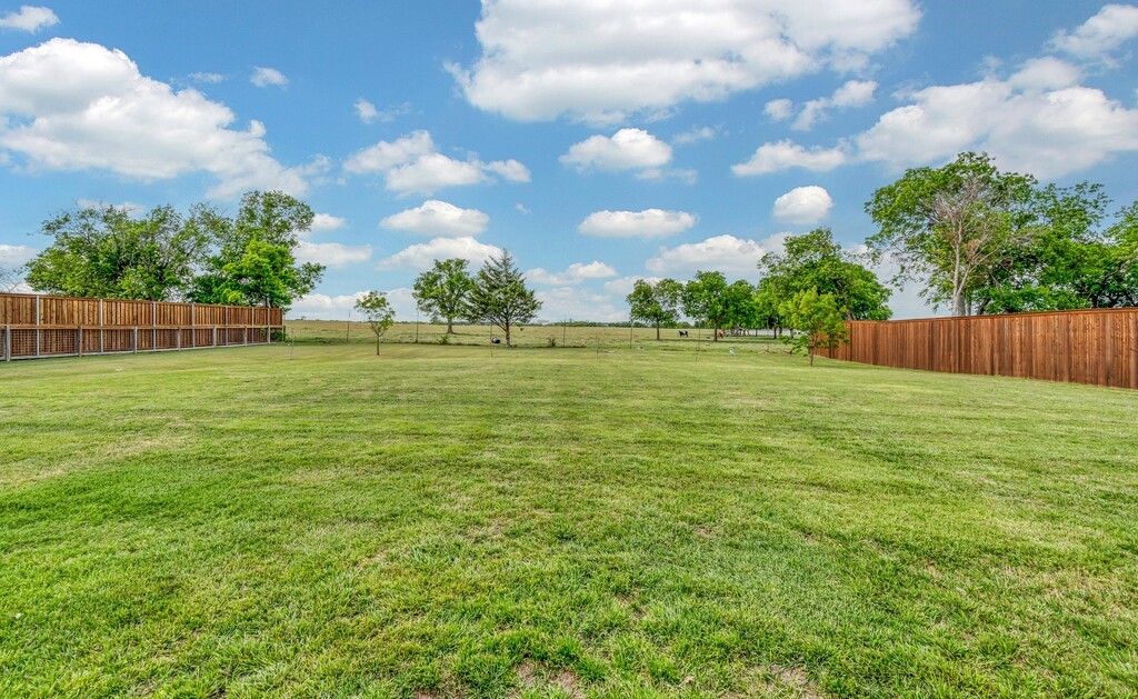 1405 Val Halla Park Robinson TX 76706