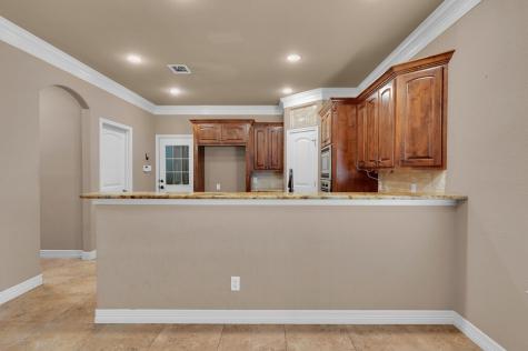 1405 Val Halla Park Robinson TX 76706