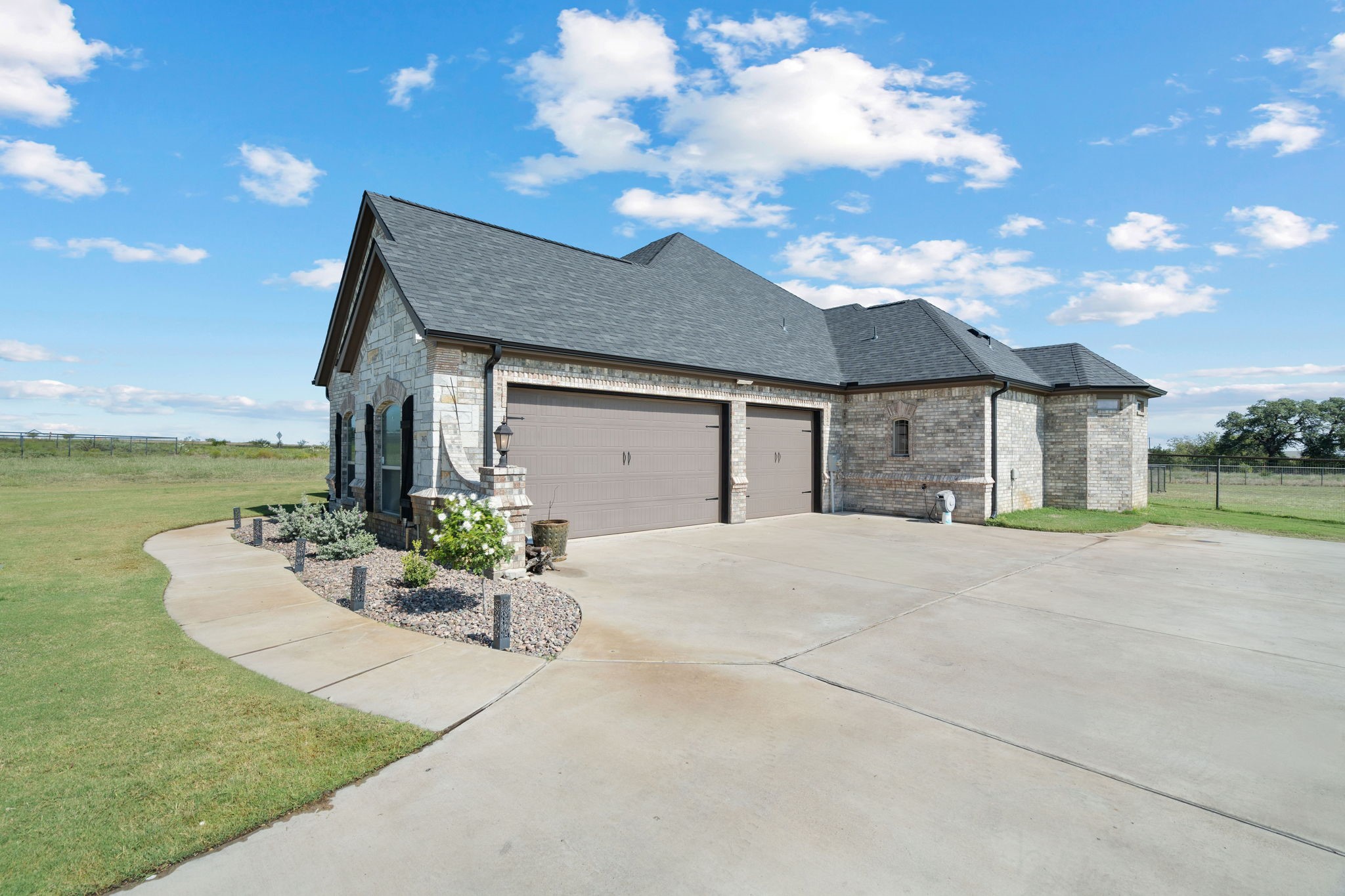 3032 Perkins Lane Weatherford TX 76088