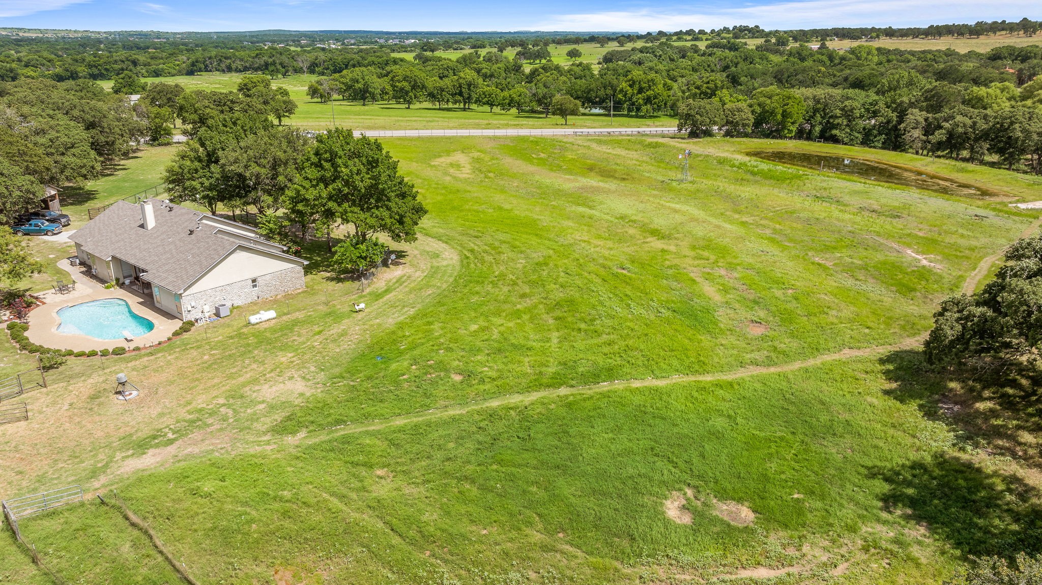 4951 N Fm 51 Weatherford TX 76085