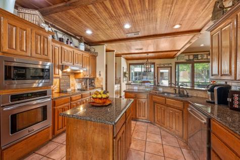 4951 N Fm 51 Weatherford TX 76085