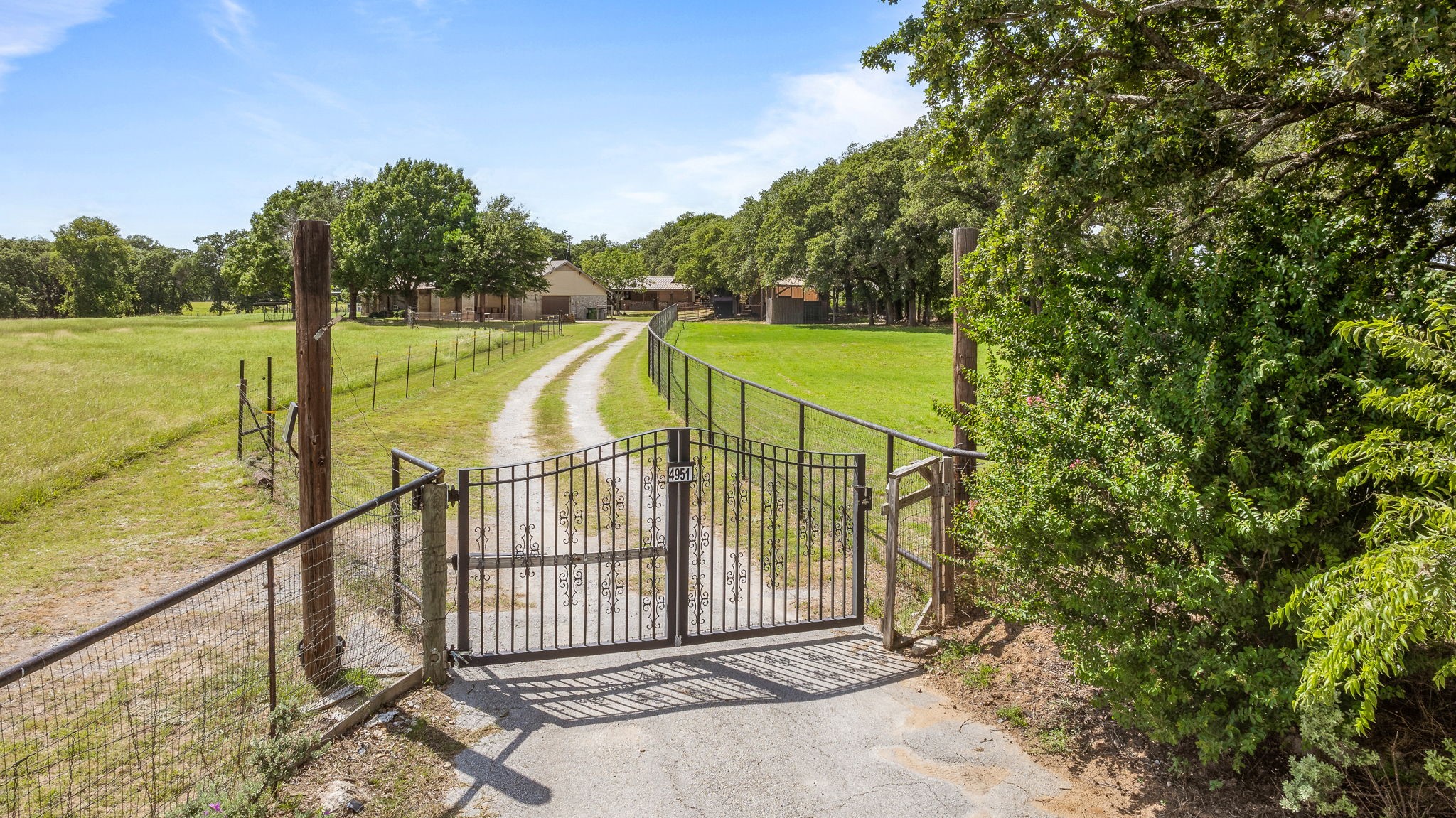 4951 N Fm 51 Weatherford TX 76085