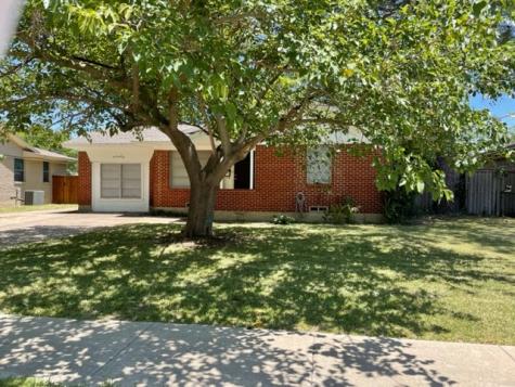 336 Parkwood Place Lewisville TX 75067