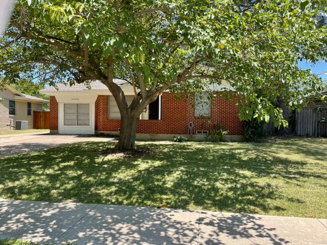 336 Parkwood Place Lewisville TX 75067