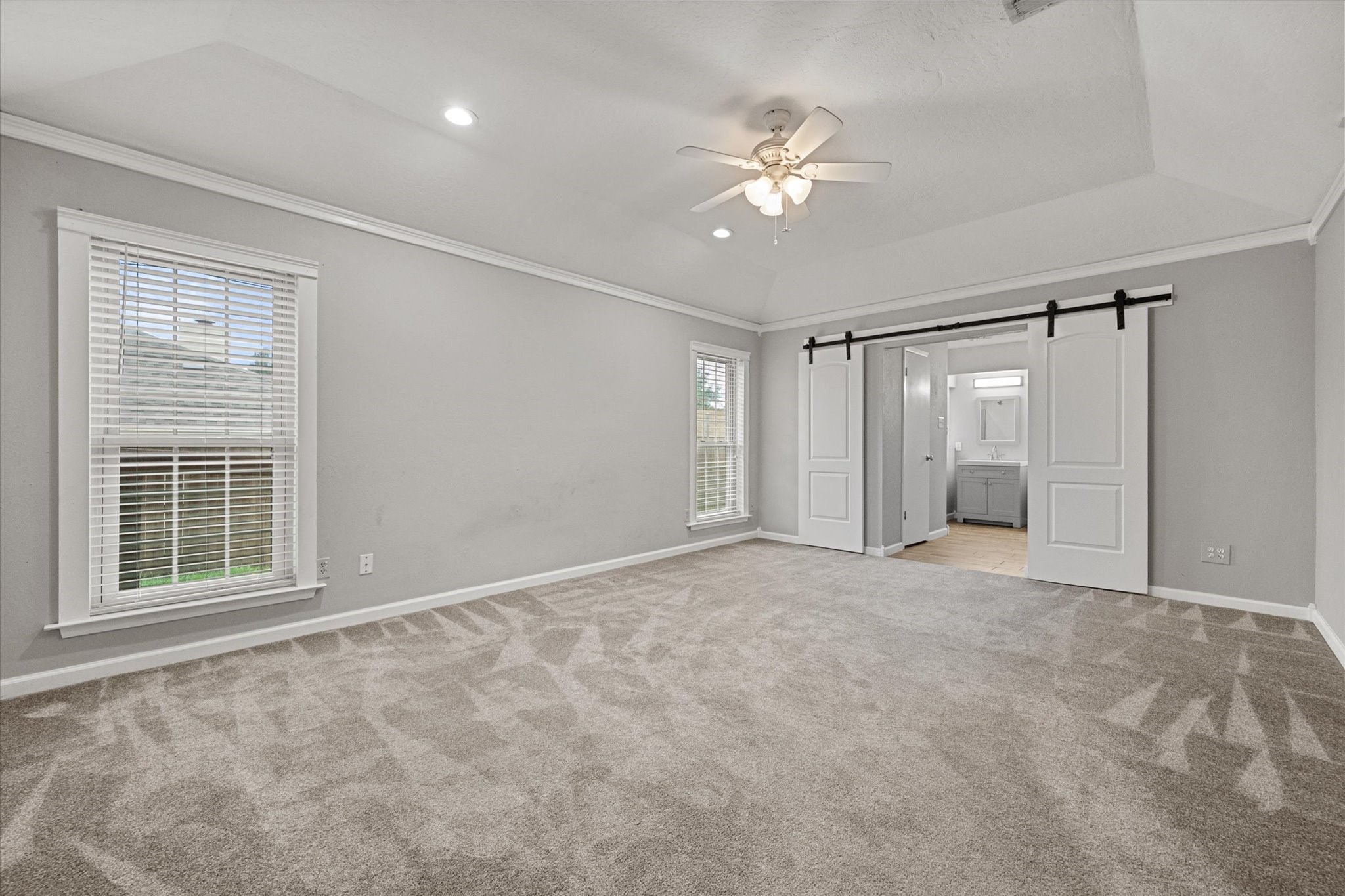 213 Meadowhill Drive Benbrook TX 76126