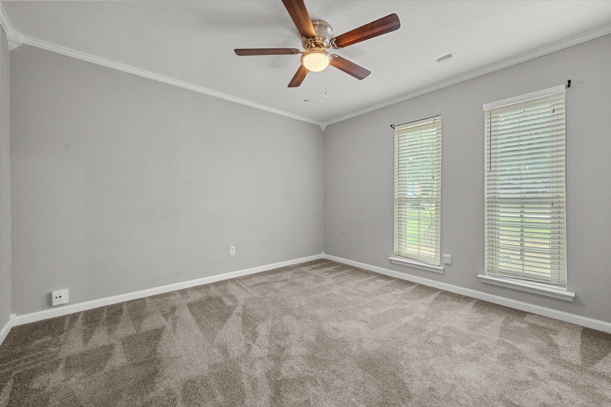 213 Meadowhill Drive Benbrook TX 76126