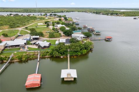 326 Moonshine Circle Seymour TX 76380