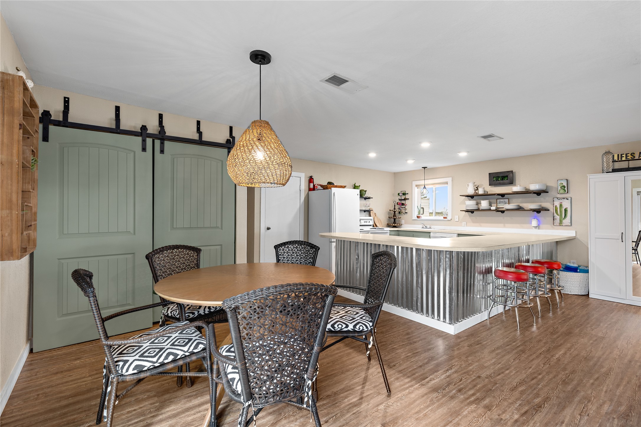 326 Moonshine Circle Seymour TX 76380