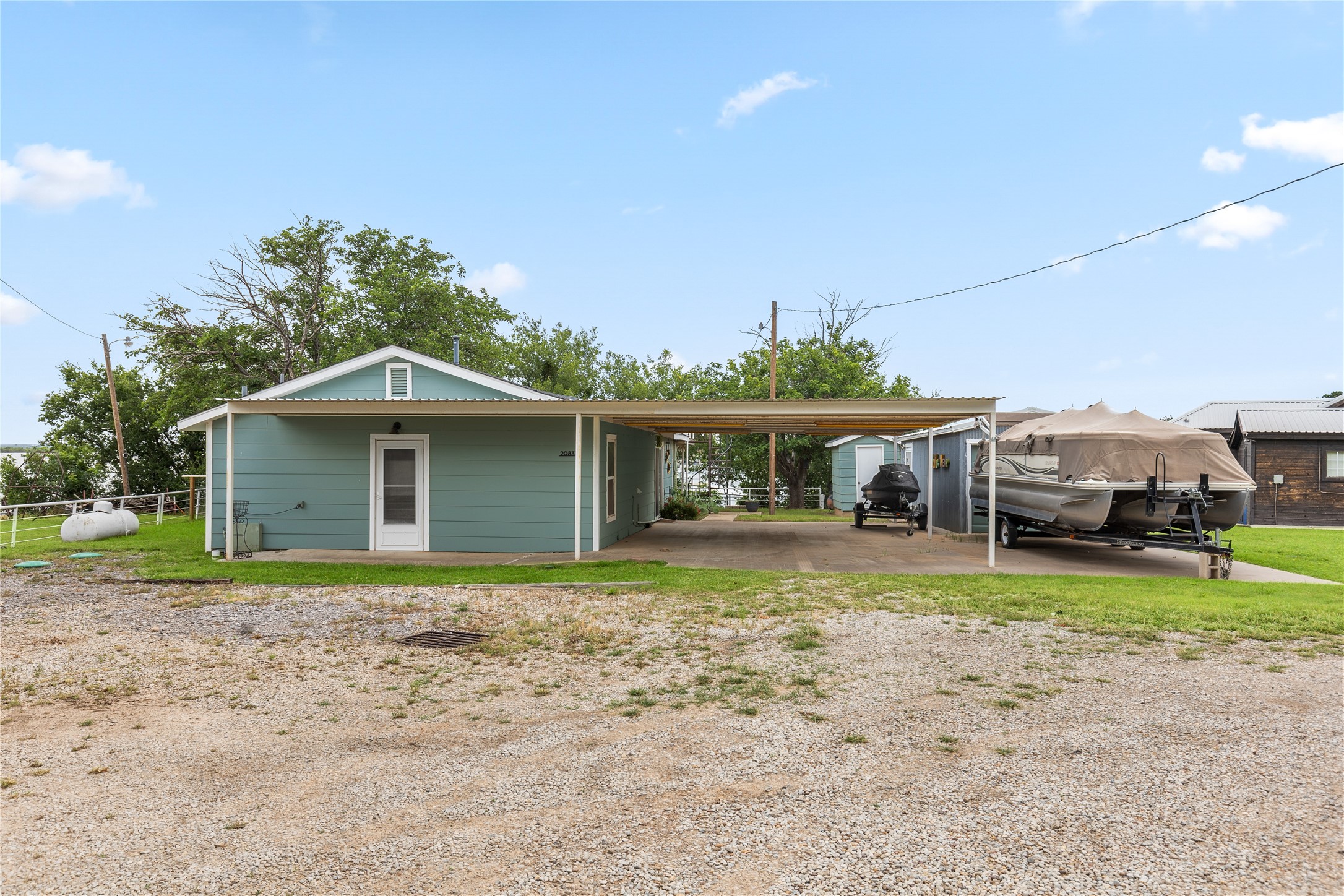 326 Moonshine Circle Seymour TX 76380