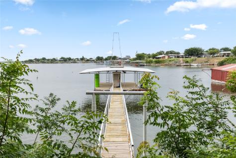 326 Moonshine Circle Seymour TX 76380