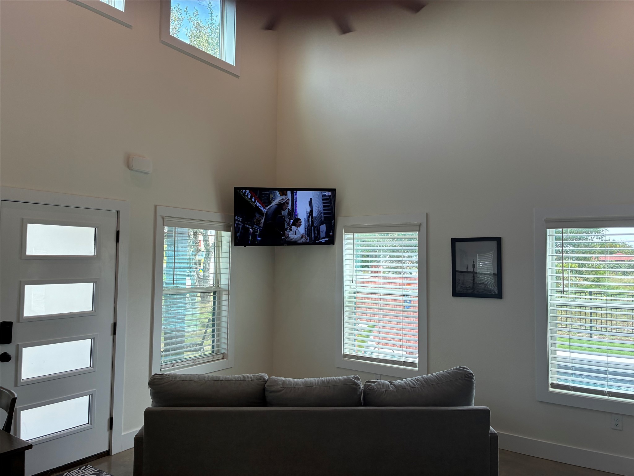 1617 W Terrace Boulevard Rockport TX 78382