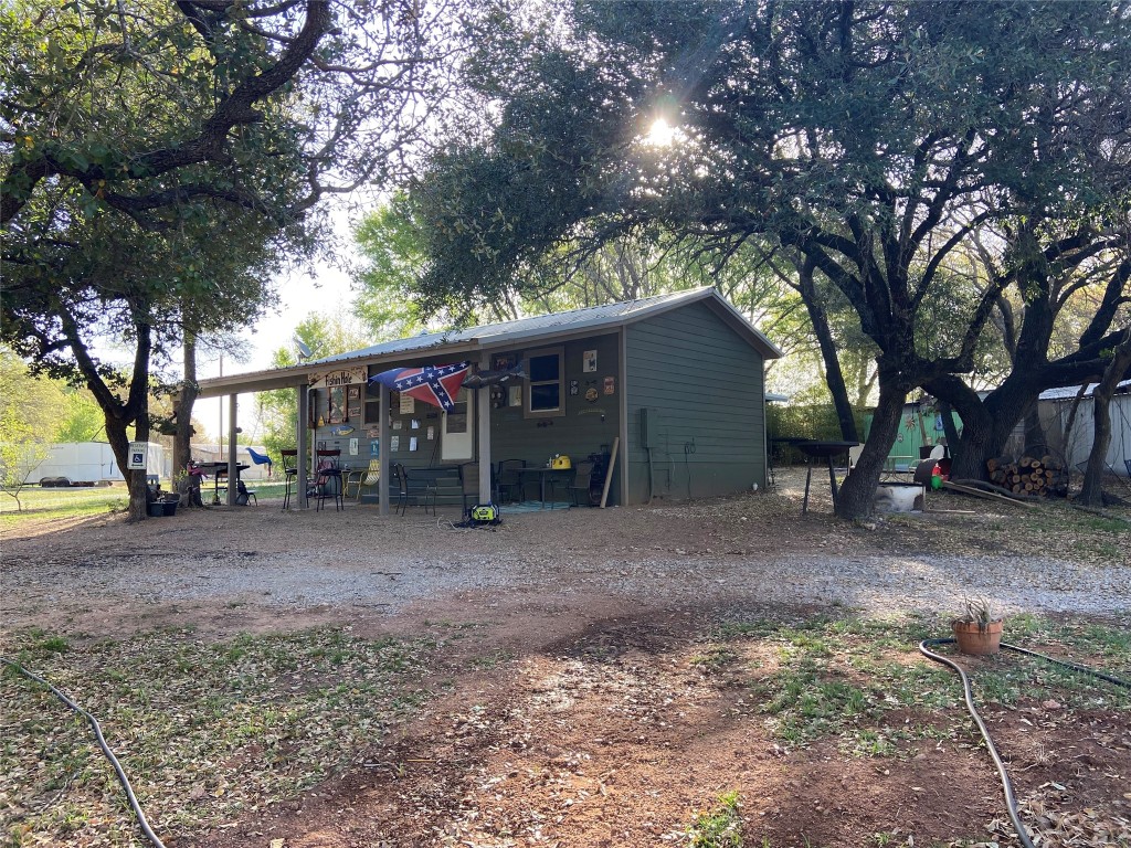 141 Port Promontory Road Comanche TX 76442