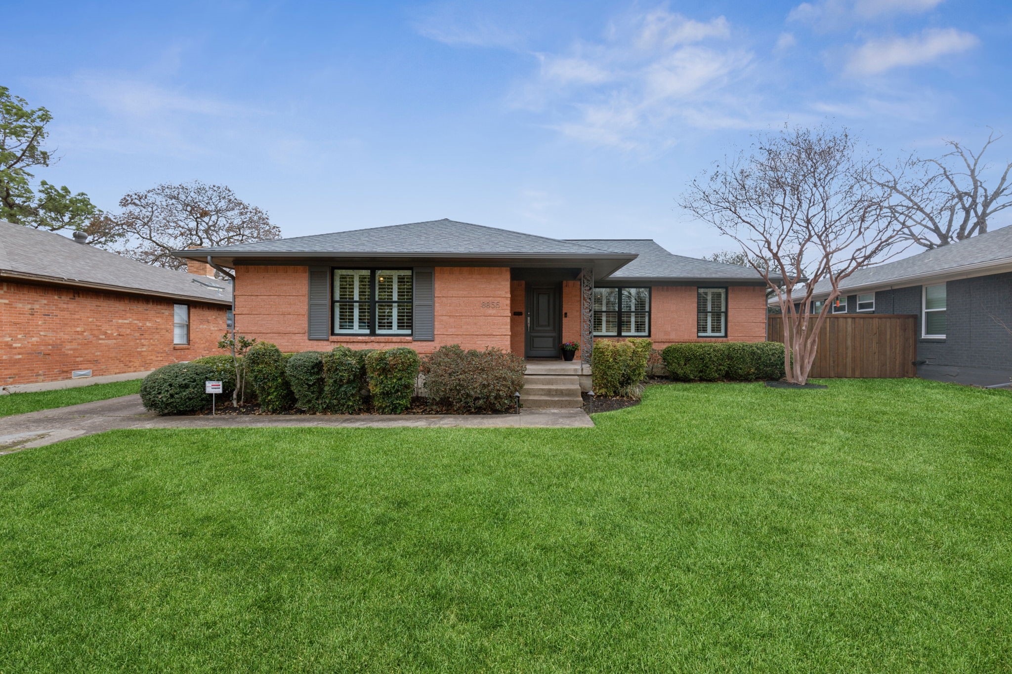 8855 Liptonshire Drive Dallas TX 75238