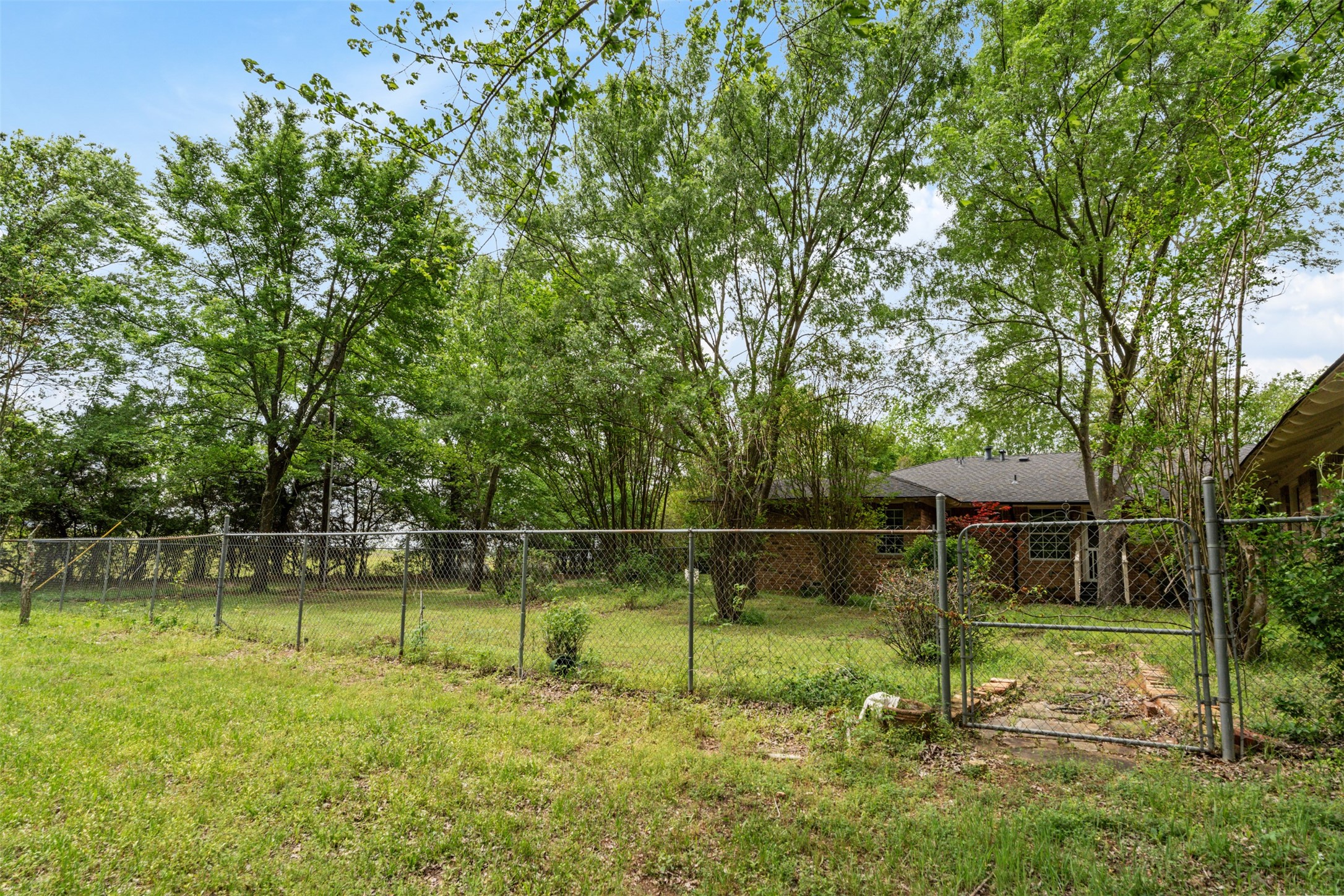 145 Vz County Road 2806 Mabank TX 75147