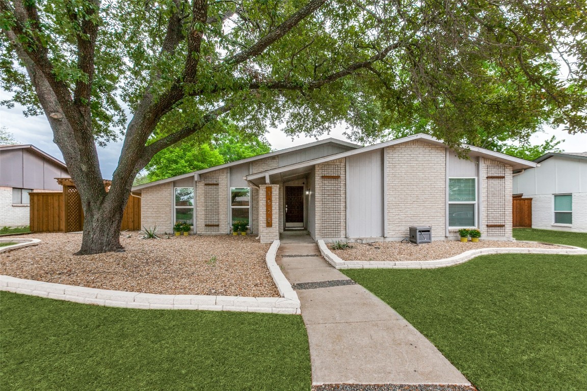 1528 California Trail Plano TX 75023