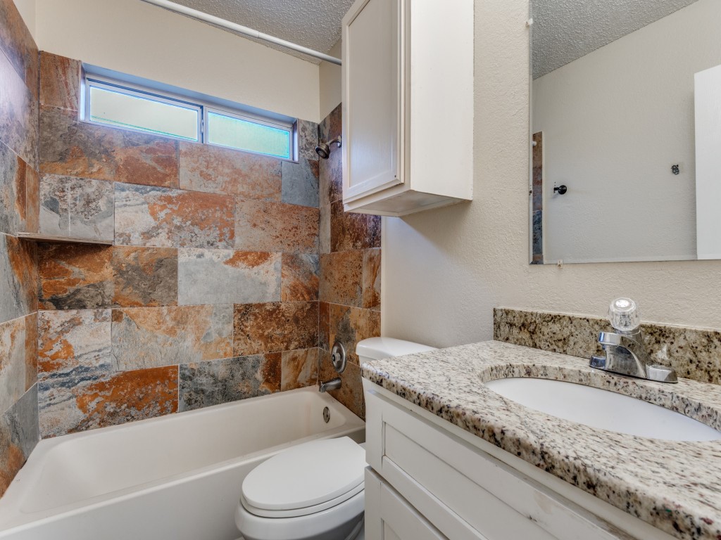 1145 Briar Oaks Drive Irving TX 75060