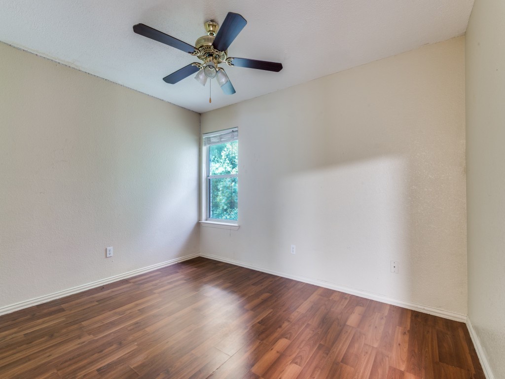 1145 Briar Oaks Drive Irving TX 75060