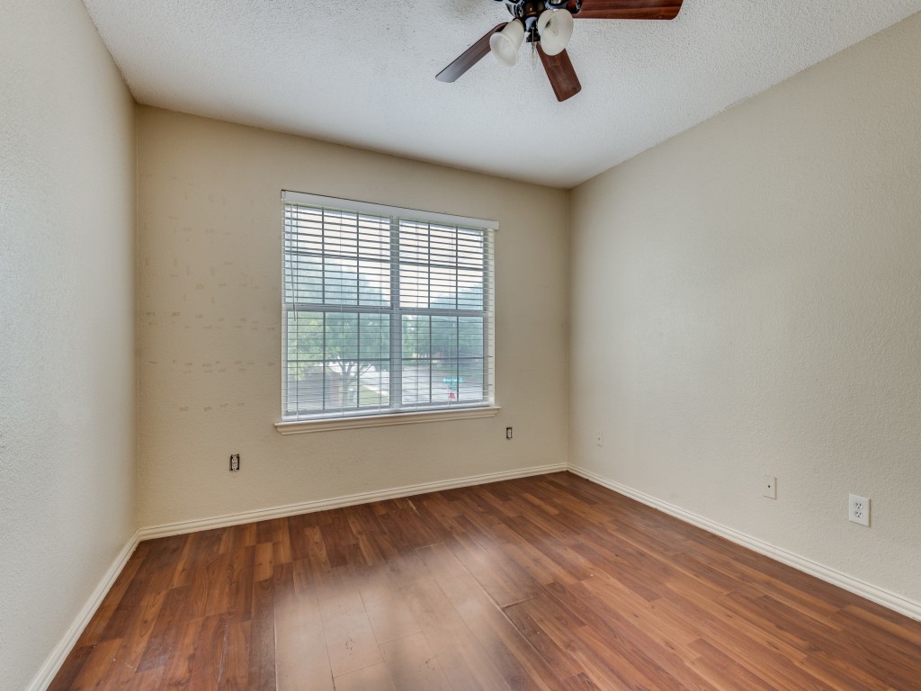 1145 Briar Oaks Drive Irving TX 75060