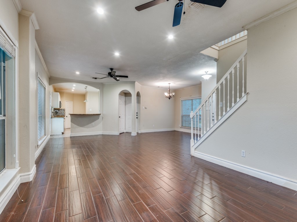 1145 Briar Oaks Drive Irving TX 75060