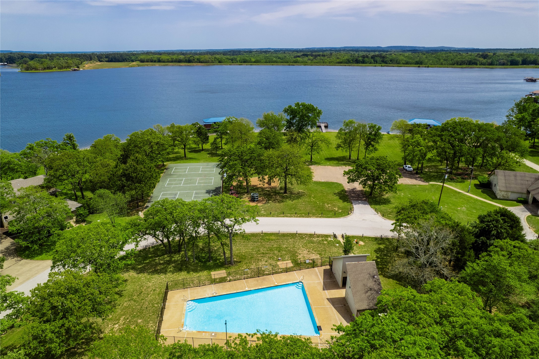 3597 Pedernales Athens TX 75752