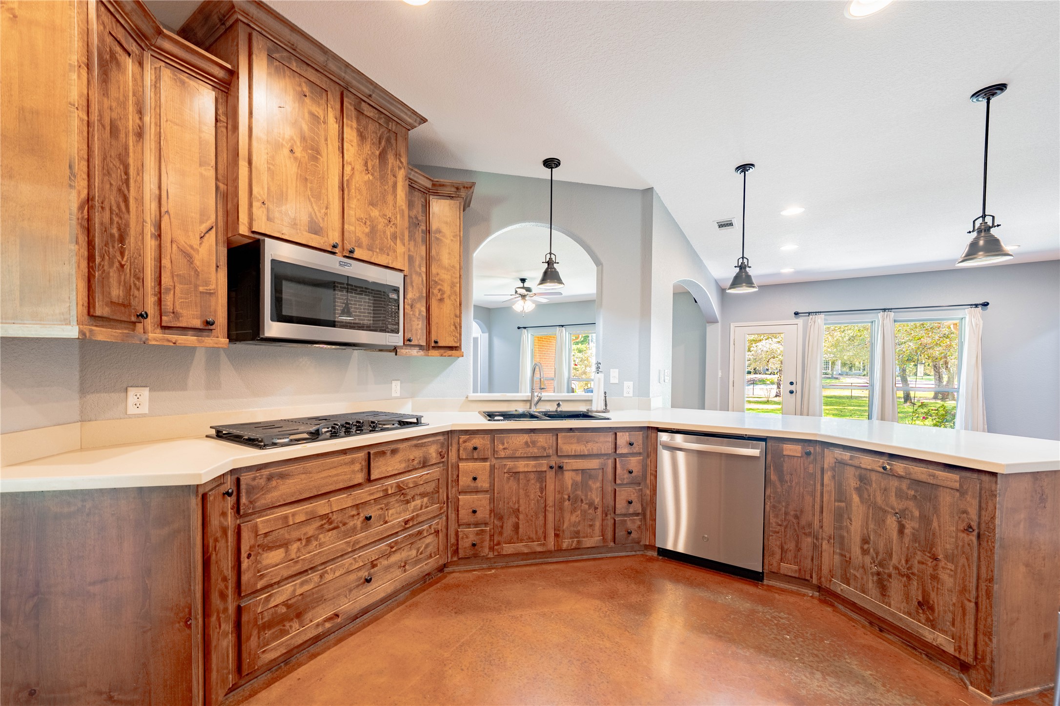 3597 Pedernales Athens TX 75752