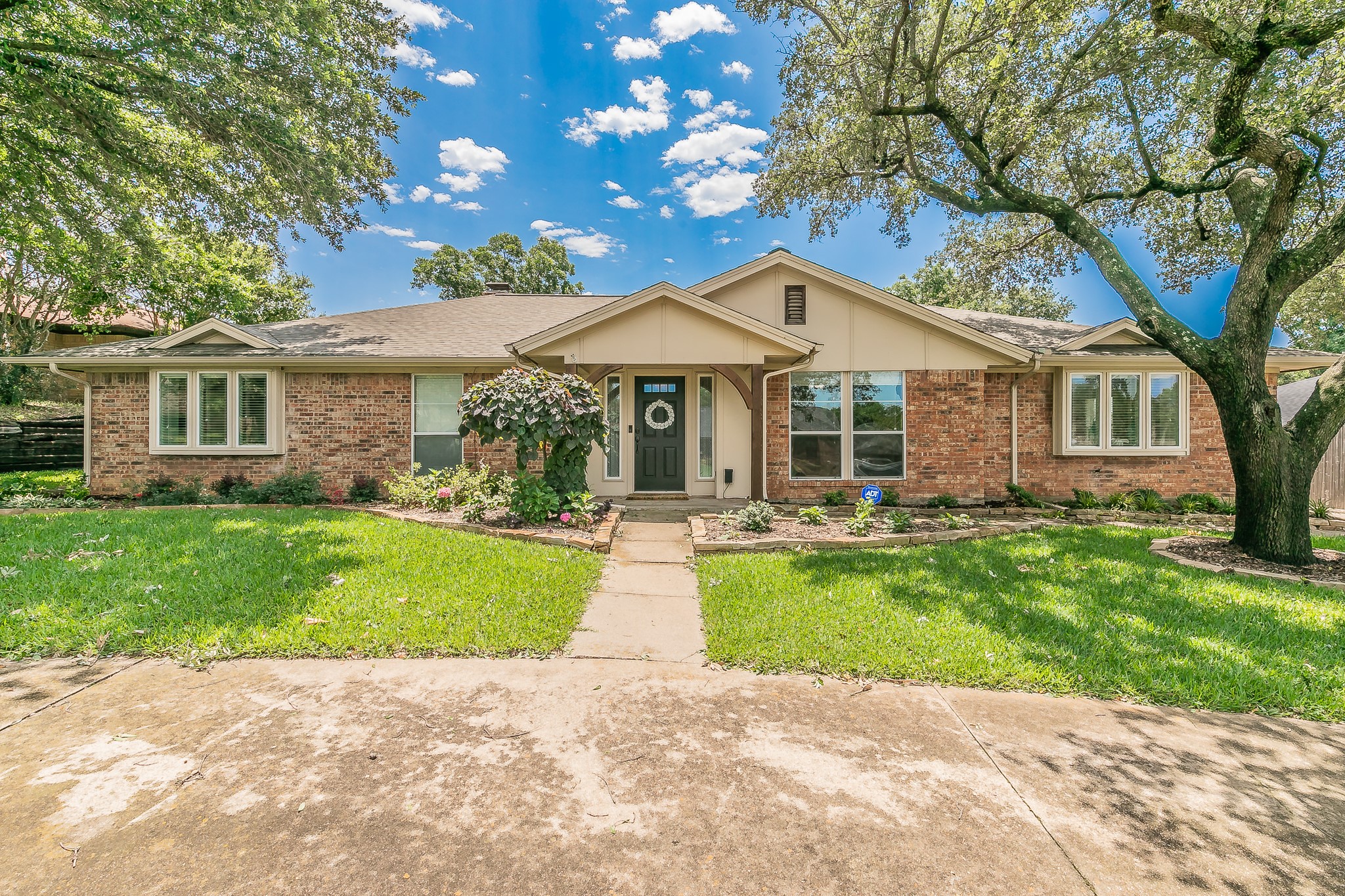 6532 Spring River Lane North Richland Hills TX 76180