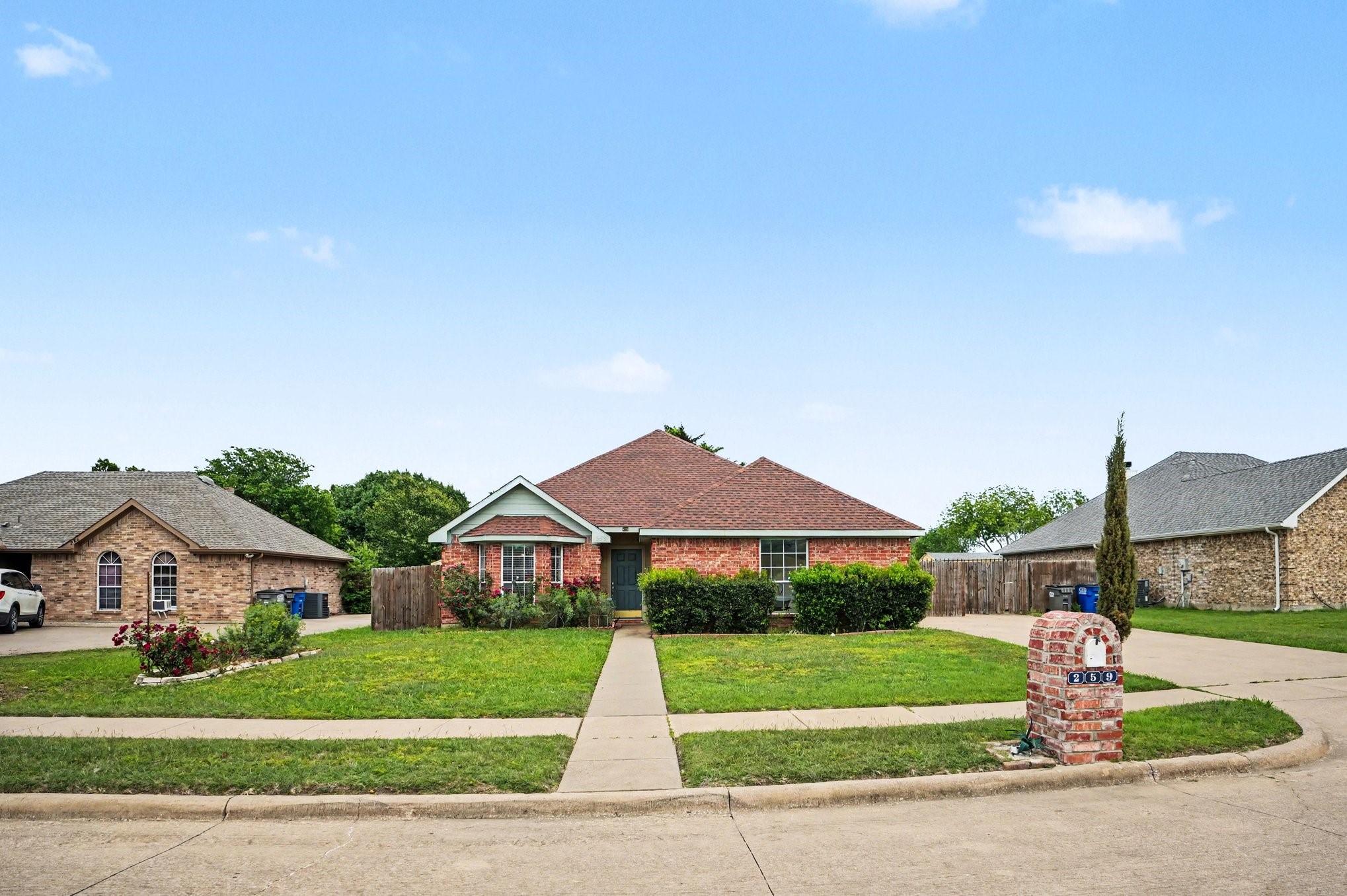 259 Cobblestone Circle Red Oak TX 75154