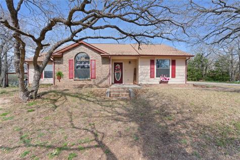 972 County Road 3655 Paradise TX 76073