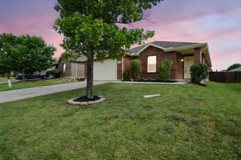 1409 Sun Breeze Drive Little Elm TX 75068