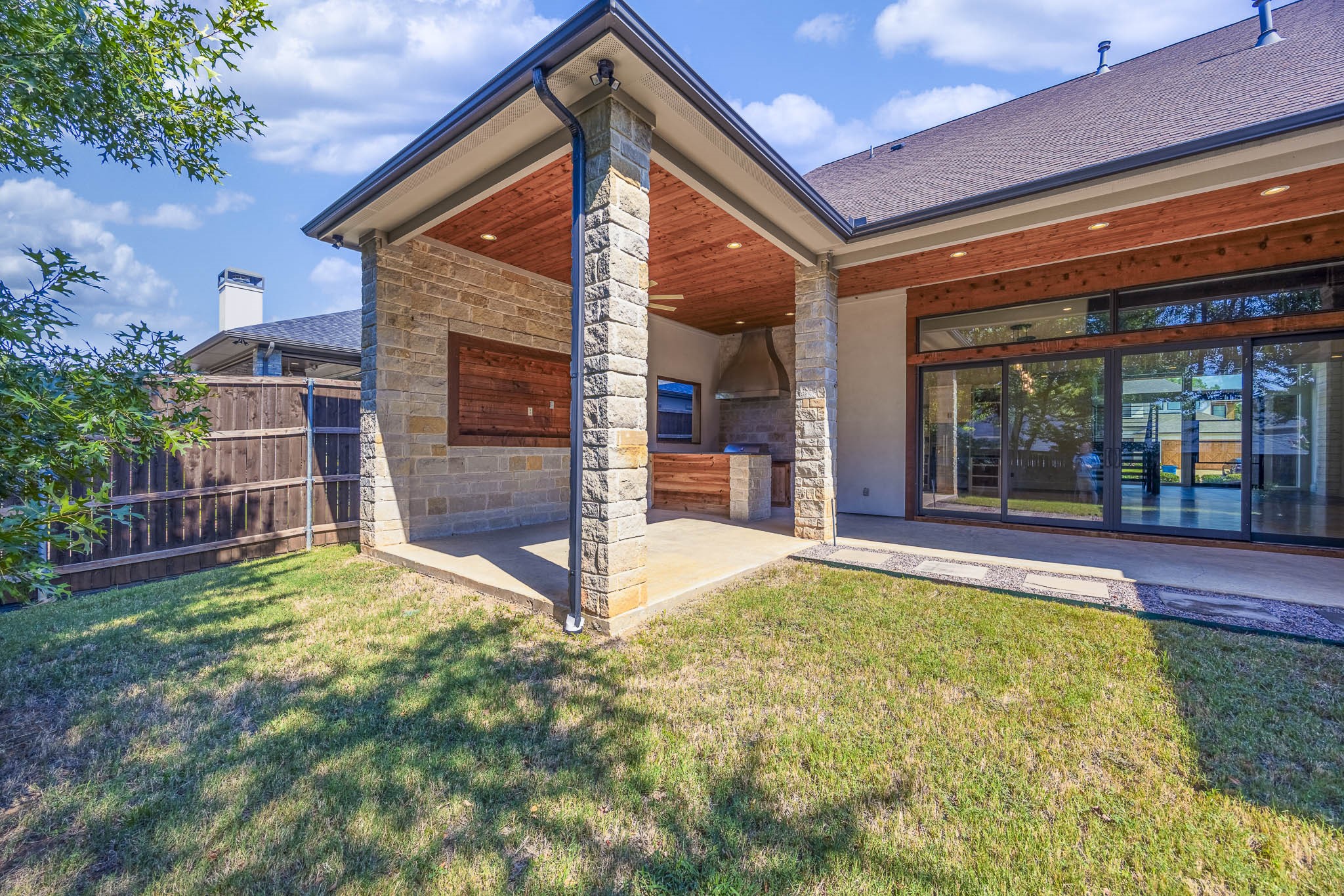 2081 Holt Way Grapevine TX 76051