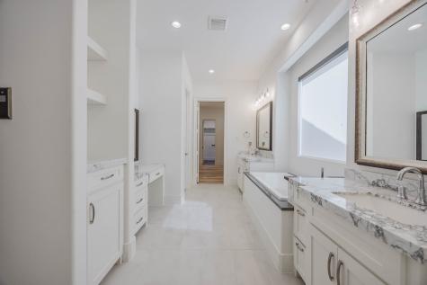 2081 Holt Way Grapevine TX 76051