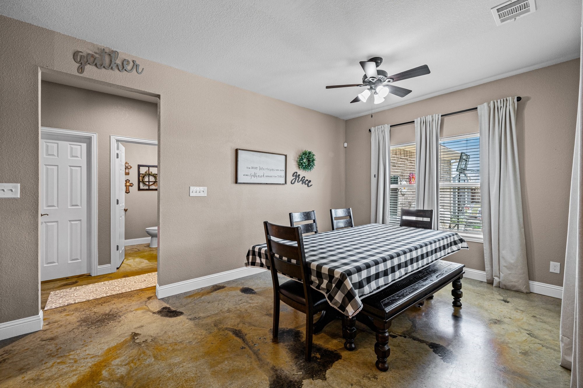 592 Old Agnes Road Weatherford TX 76088