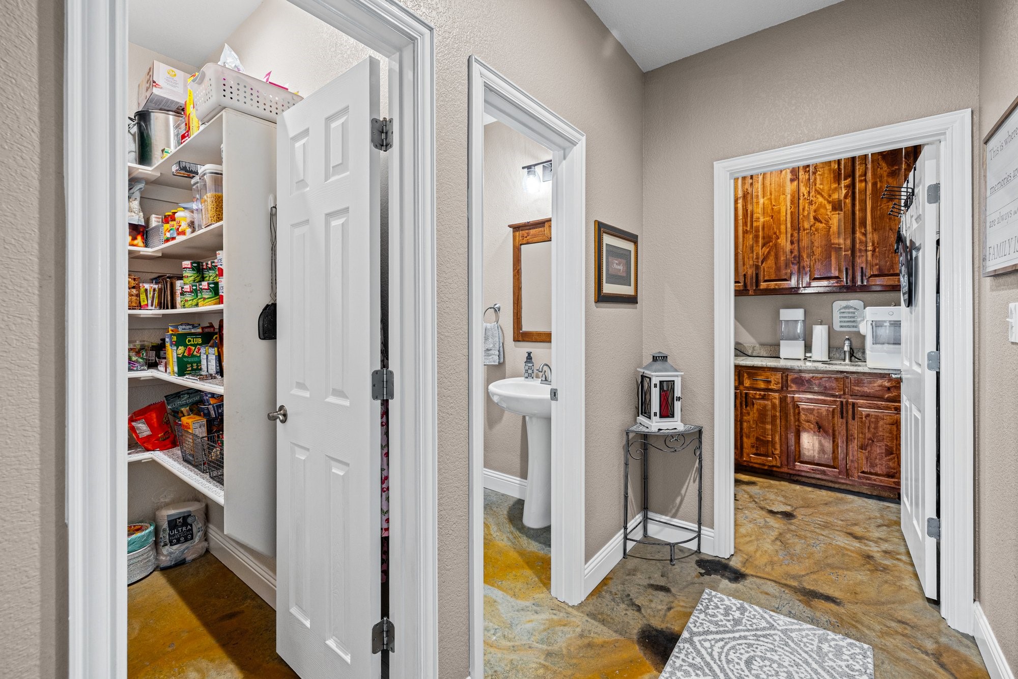 592 Old Agnes Road Weatherford TX 76088