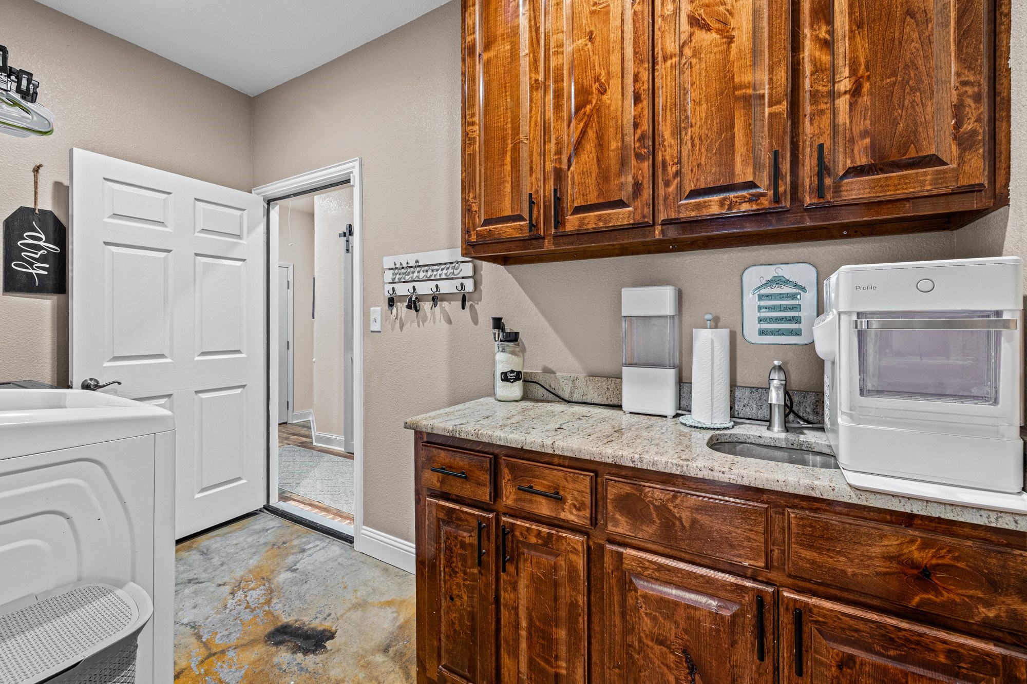 592 Old Agnes Road Weatherford TX 76088
