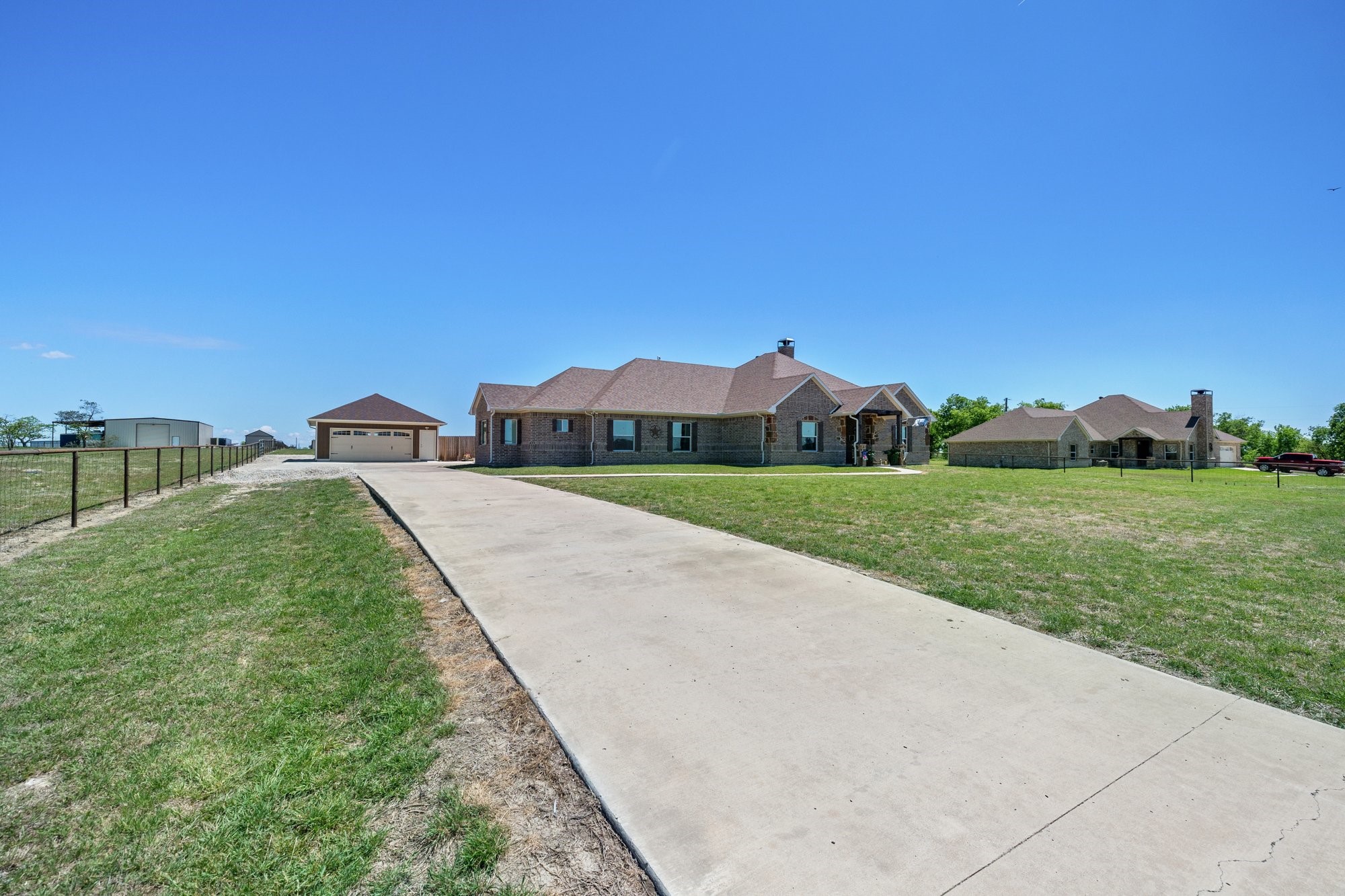 592 Old Agnes Road Weatherford TX 76088