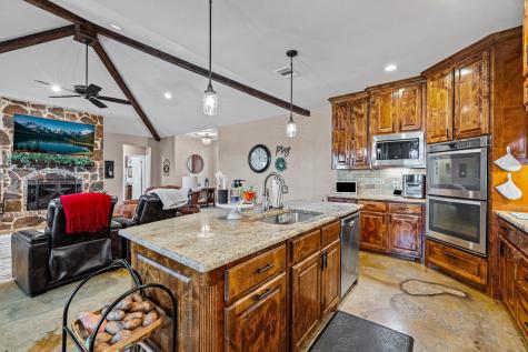 592 Old Agnes Road Weatherford TX 76088